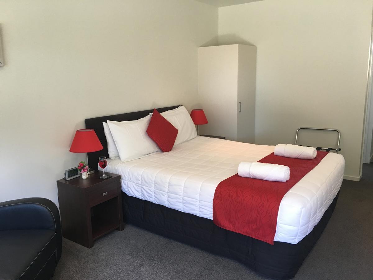 The Park Motel Hawera Exterior photo