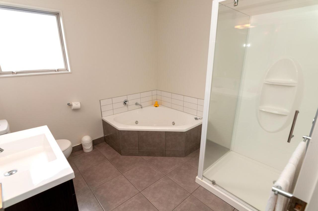 The Park Motel Hawera Exterior photo